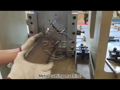 Μηχανή κοπής με τρύπηση